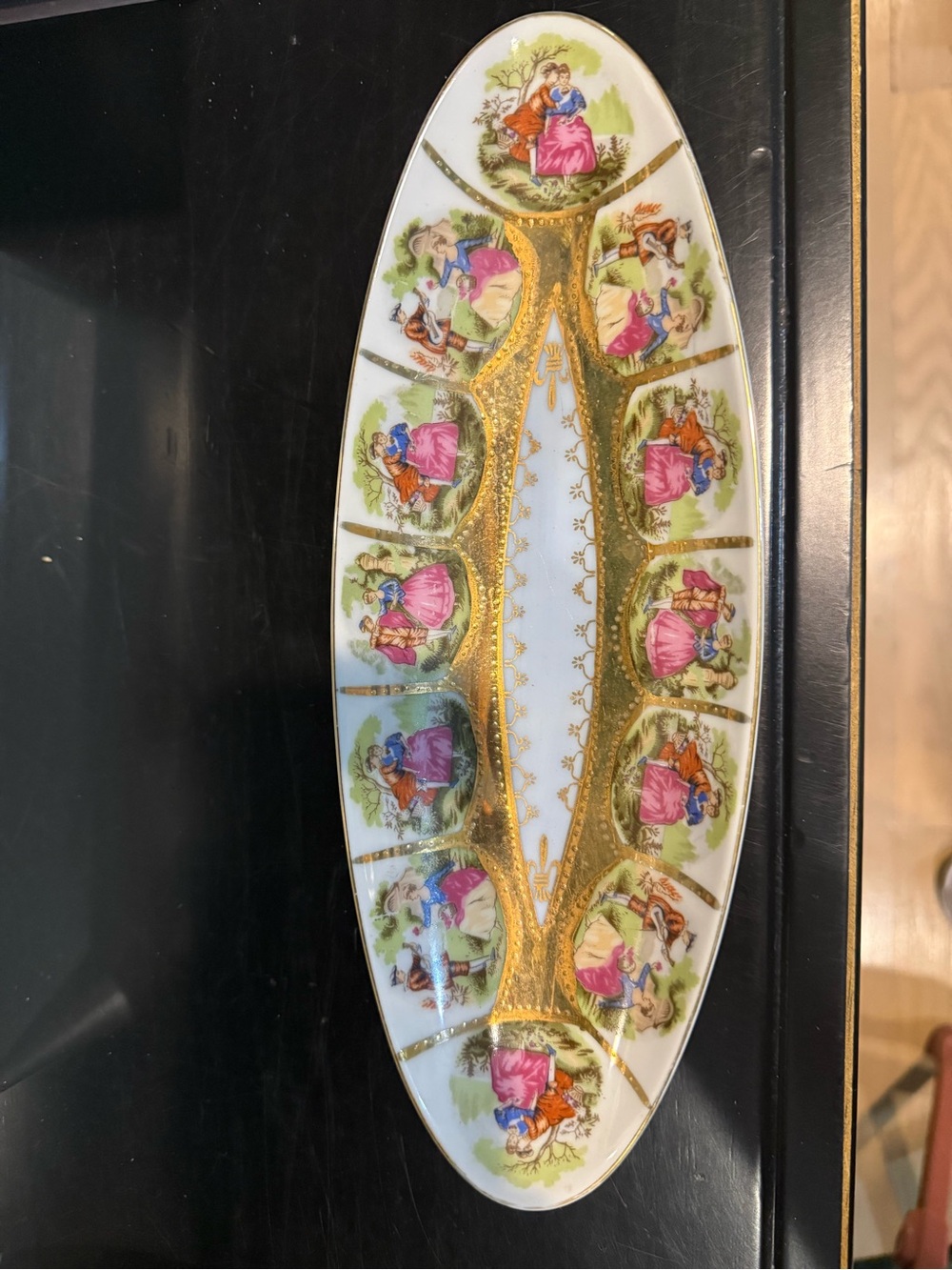 Royal Vienna 1102 relish dish